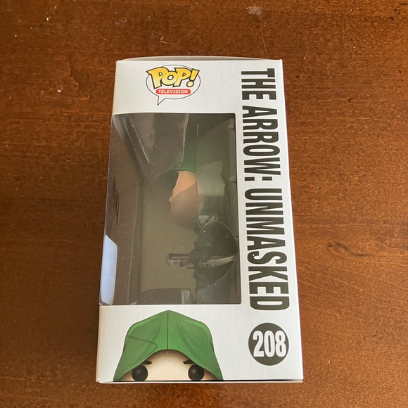 NIB The Arrow Unmasked FunkPop - Picture 3 of 6